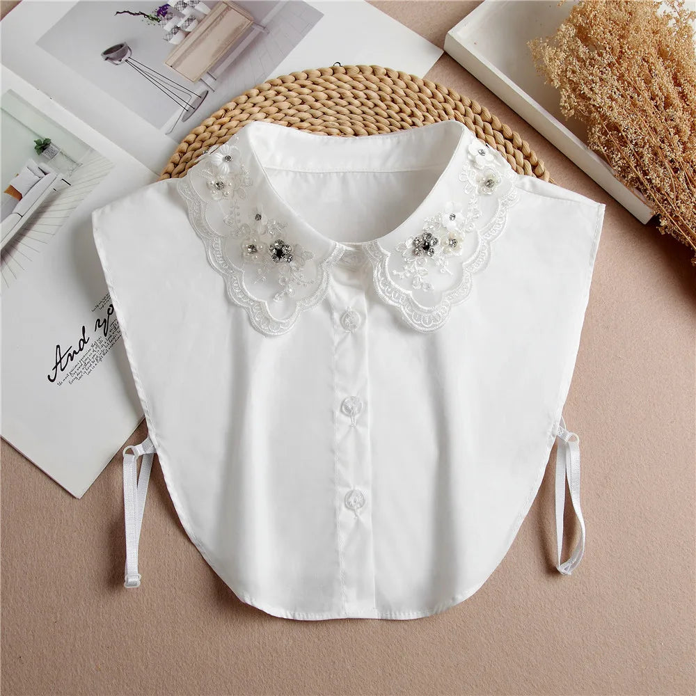 Women's Vintage Lace Front Tie Detachable Collar