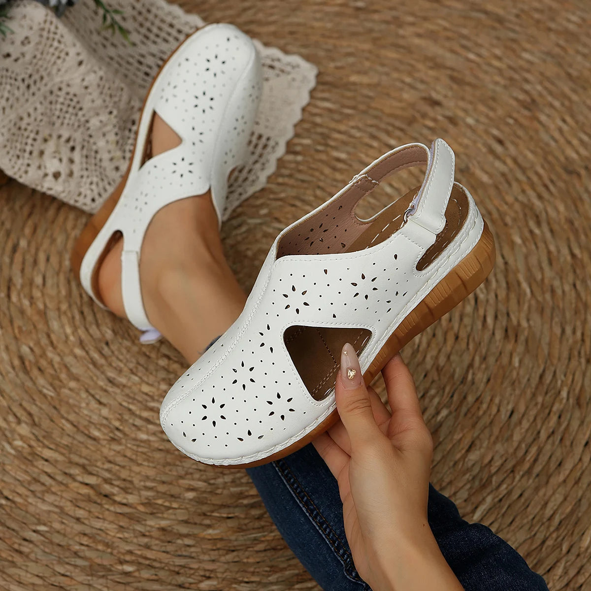 Summer Women 2026 Sandals Platform Fashion Sandals Hollow Out Buckle Roman Style Shoes Women Lightweight Slip-On Shoes Ladies