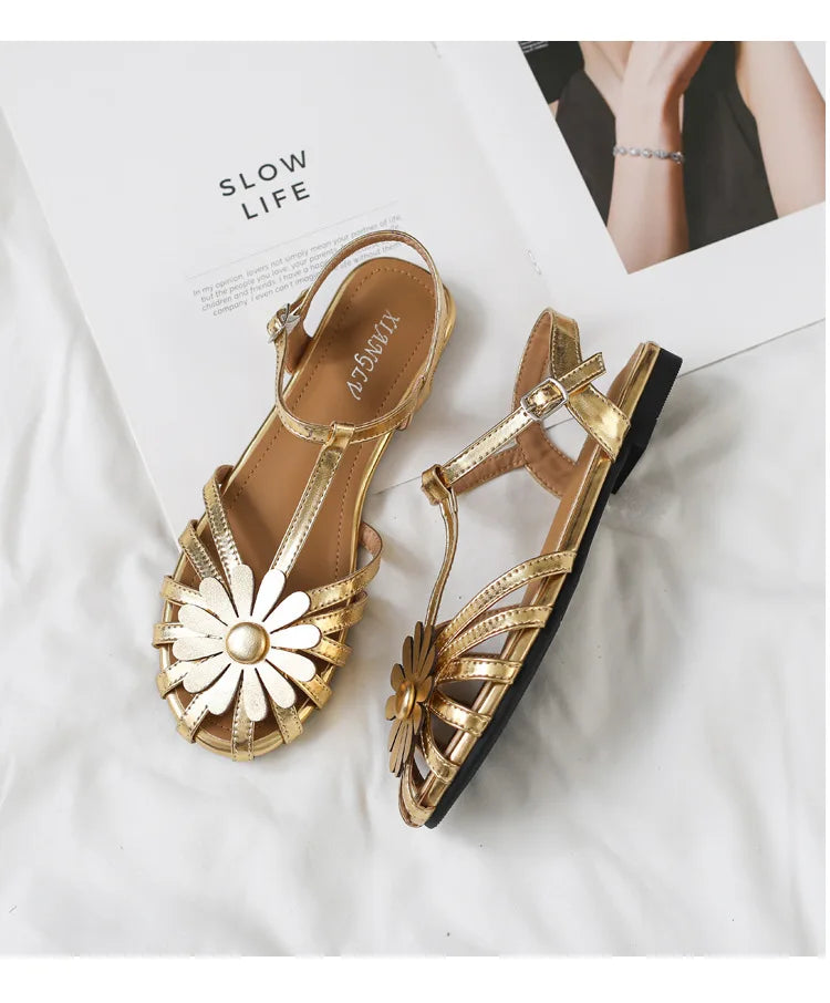 Women's Braided Hollow Closed-Toe Roman Flat Sandals