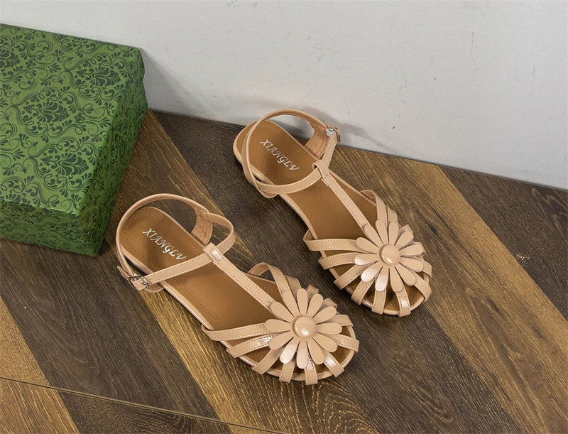 Women's Braided Hollow Closed-Toe Roman Flat Sandals