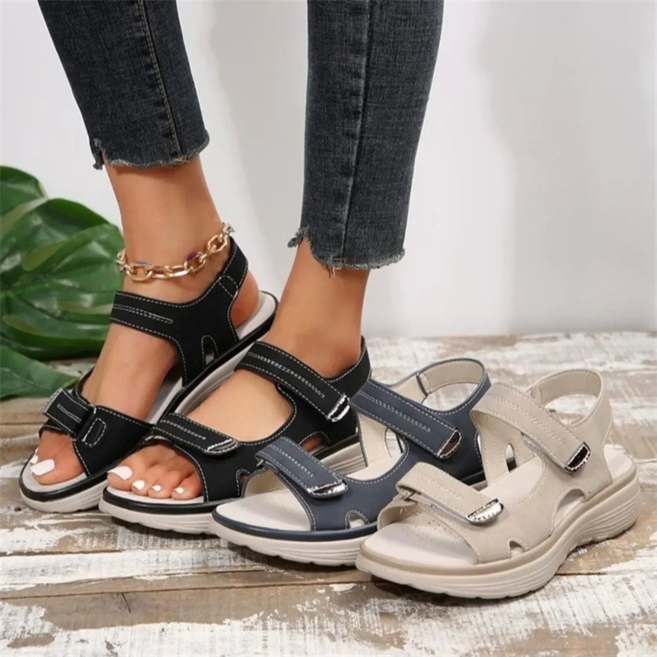 Summer Sandals Fashion Durable Sandals Ladies2025 New Travel Women Shoes Outdoor Beach Slippers Lightweight Platform Sandals - memorylane shop