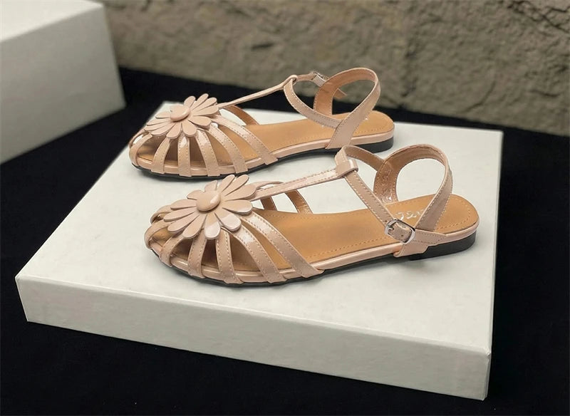 Women's Braided Hollow Closed-Toe Roman Flat Sandals