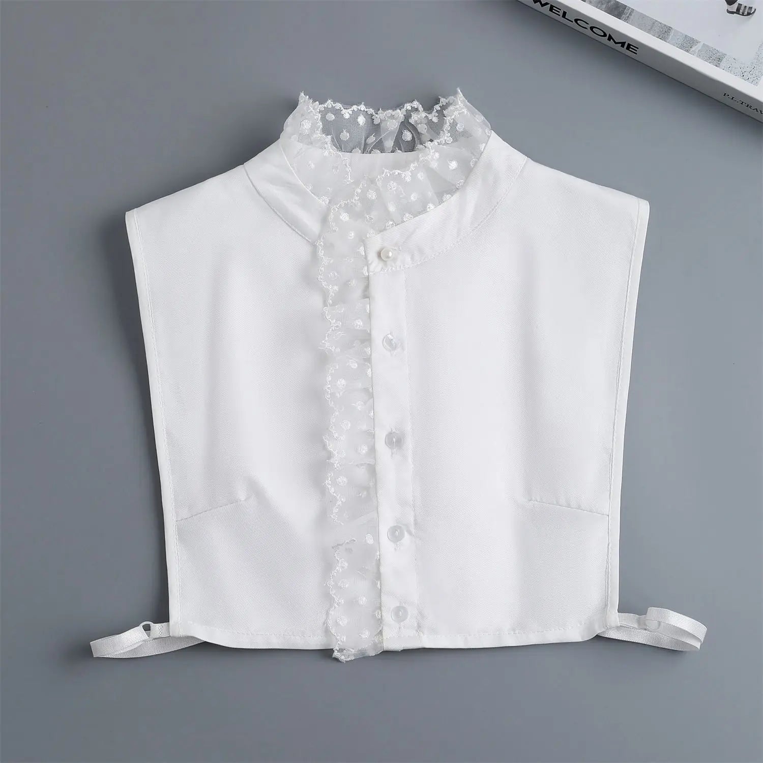 Women's Vintage Lace Front Tie Detachable Collar