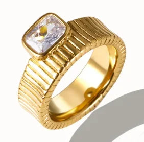 Stainless Steel Zircon Ring for Women – Waterproof Romantic Jewelry