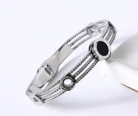 Fashion Simple Stainless Steel 3 Crystal Bracelet Bangle - memorylane shop